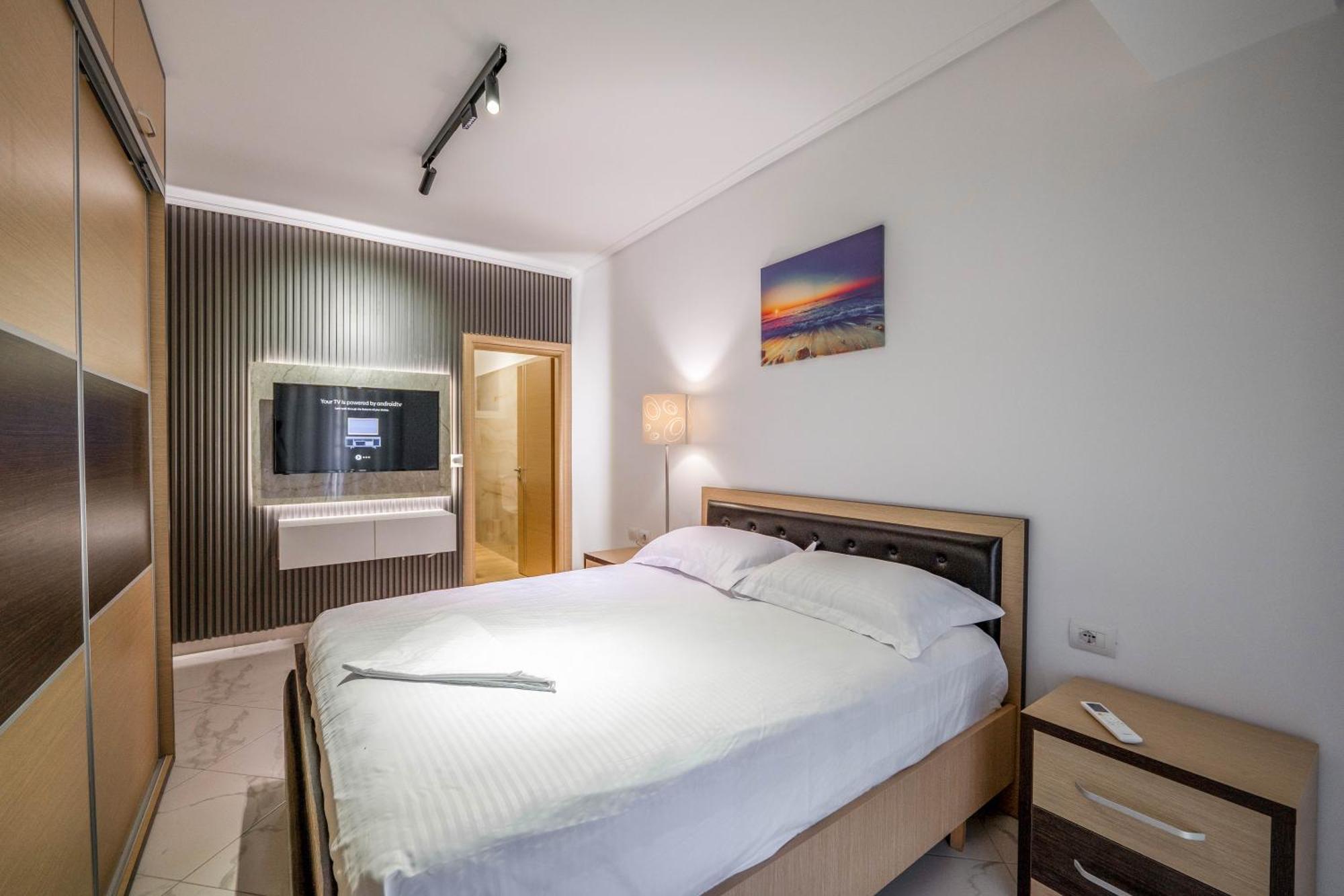 Mato Luxury Apartments Sarandë Exteriör bild