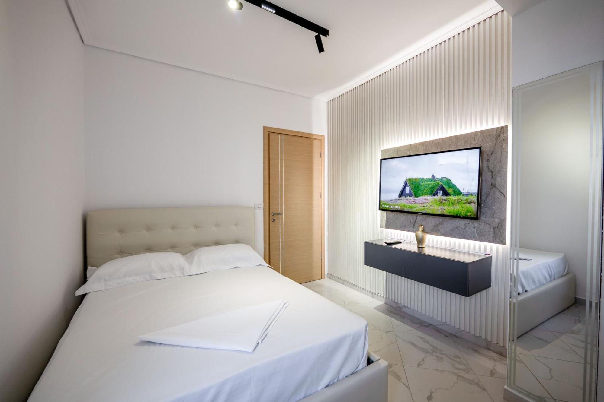 Mato Luxury Apartments Sarandë Exteriör bild